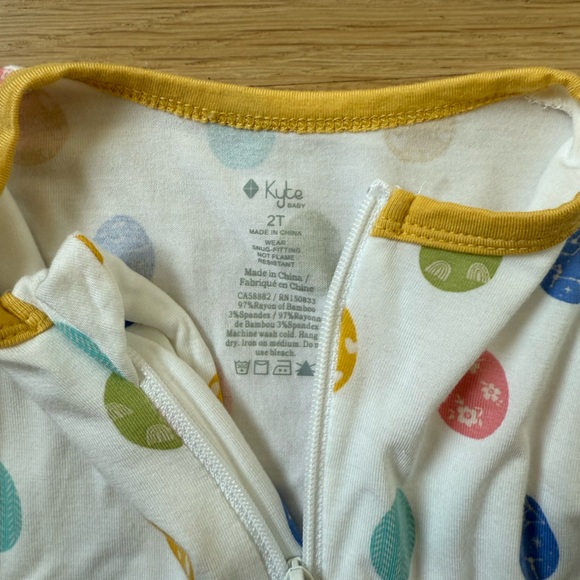 Kyte BABY Spring Egg Colorful Zip Romper - Picture 2 of 4